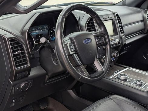 Used 2019 Ford Expedition Max Limited image 23