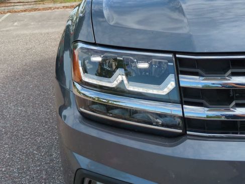 Used 2019 Volkswagen Atlas SEL AWD/4WD image 10
