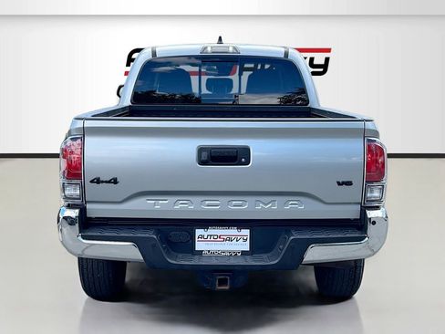 Used 2023 Toyota Tacoma SR5 AWD/4WD image 6