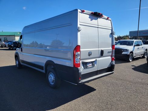 New 2026 RAM ProMaster 3500 w/ Convenience Group image 12