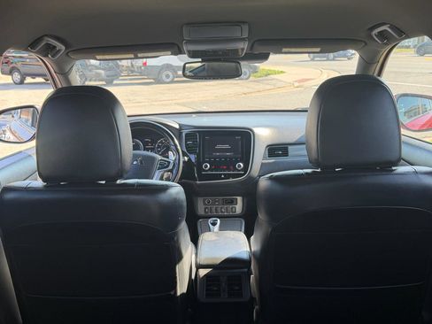 Used 2020 Mitsubishi Outlander SEL AWD/4WD image 9