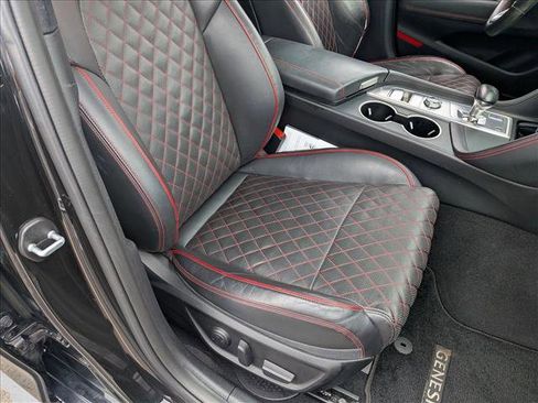 Used 2019 Genesis G70 2.0T Advanced w/ Sport Package image 21