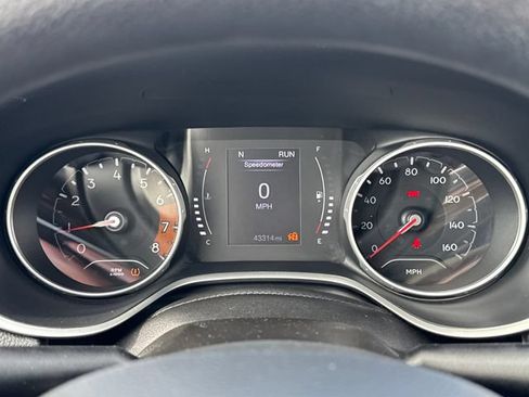 Used 2017 Jeep Compass Sport AWD/4WD image 23