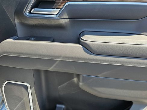 New 2026 Chevrolet Silverado 1500 LT Trail Boss w/ LT Trail Boss Premium Package AWD/4WD image 11