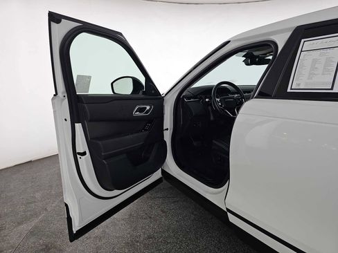 Used 2022 Land Rover Range Rover Velar S image 20