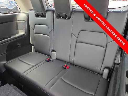 Used 2025 Nissan Pathfinder Platinum w/ Cargo Package AWD/4WD image 10