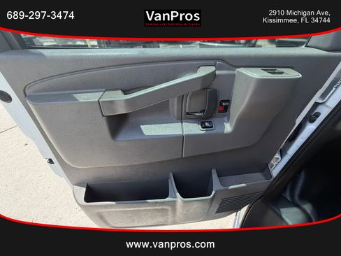 Used 2016 GMC Savana 2500 RWD image 8