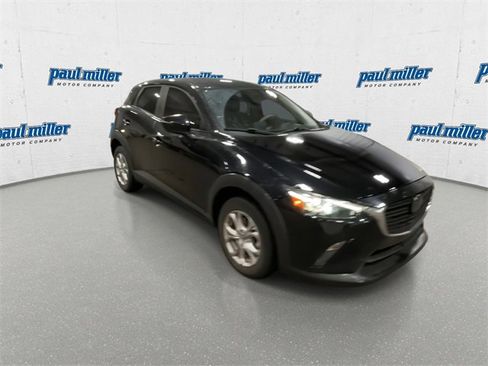Used 2021 MAZDA CX-3 Sport image 2