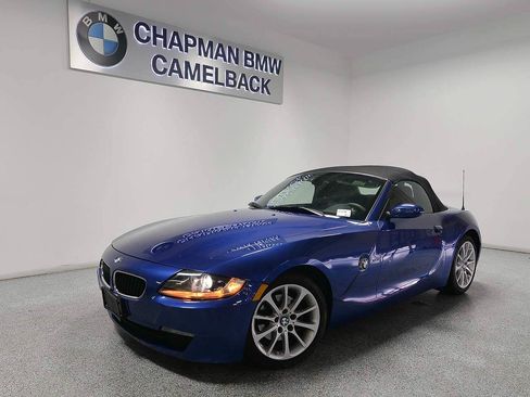 Used 2007 BMW Z4 3.0i RWD image 2