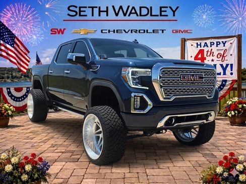 Used 2021 GMC Sierra 1500 Denali w/ Denali Ultimate Package AWD/4WD image 1