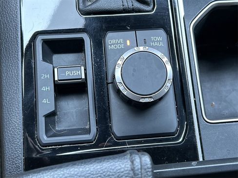 Used 2022 Toyota Tundra SR5 image 22