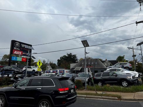 Used 2011 Mercedes-Benz S 550 4MATIC image 2