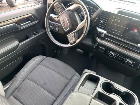 Used 2024 GMC Sierra 1500 Elevation image 18