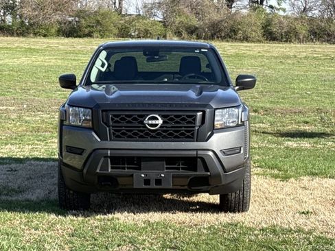 Certified 2024 Nissan Frontier S w/ Tow Package image 2
