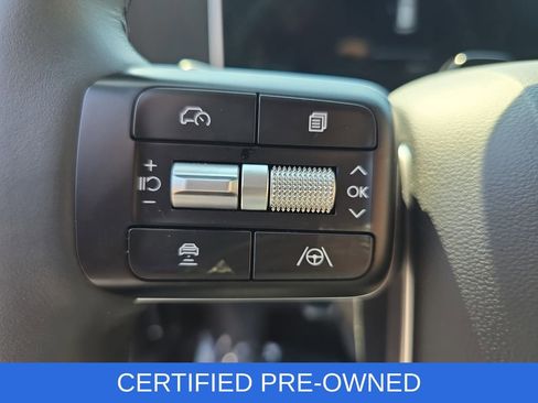 Used 2026 Hyundai Santa Fe SEL FWD image 17