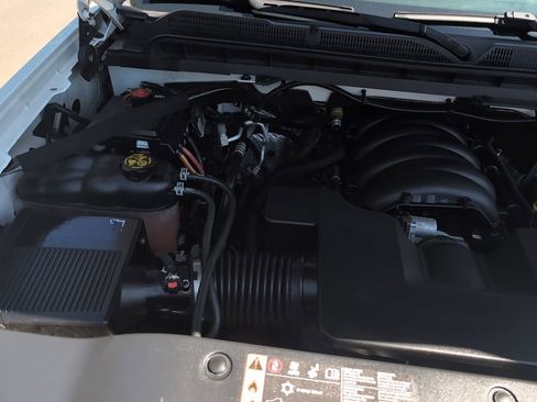 Used 2019 Chevrolet Silverado 1500 LT w/ All Star Edition AWD/4WD image 17