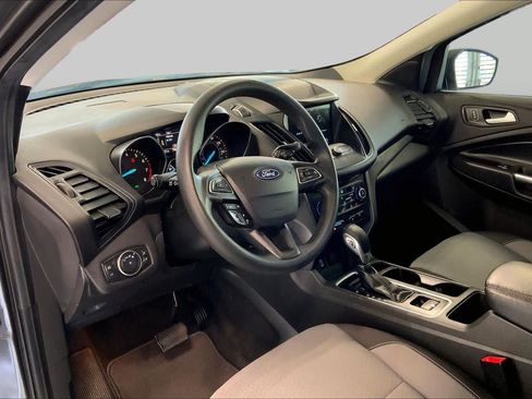 Used 2019 Ford Escape SE FWD image 18