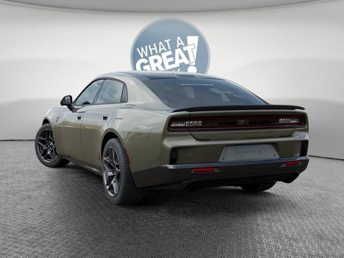 New 2026 Dodge Charger Scat Pack image 4