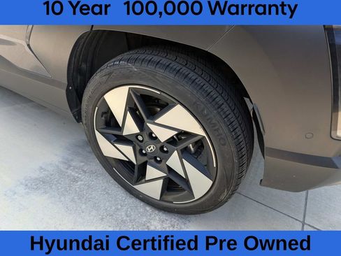 Used 2025 Hyundai Kona Limited FWD image 12