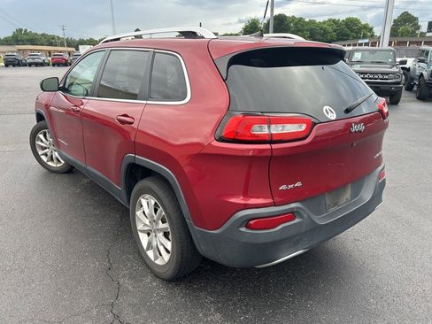 Used 2017 Jeep Cherokee Limited AWD/4WD image 5