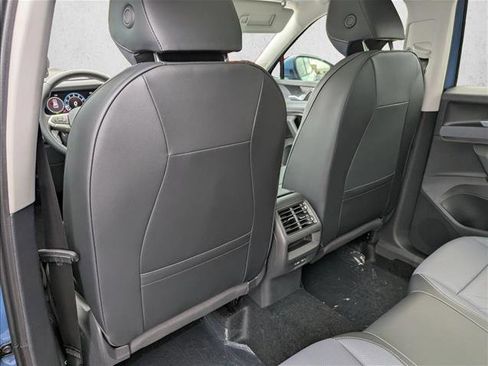 New 2026 Volkswagen Tiguan SE image 24