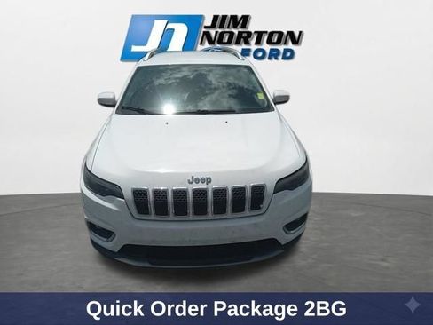 Used 2019 Jeep Cherokee Limited FWD image 3