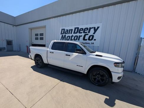 Used 2025 RAM 1500 Big Horn AWD/4WD image 19