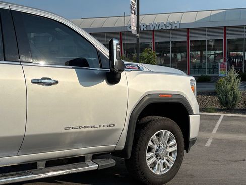Used 2021 GMC Sierra 2500 Denali w/ Denali Ultimate Package AWD/4WD image 4