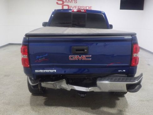 Used 2017 GMC Sierra 1500 SLE w/ SLE Preferred Package image 3