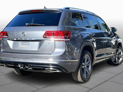 Used 2019 Volkswagen Atlas SE w/ Panoramic Sunroof Package image 12