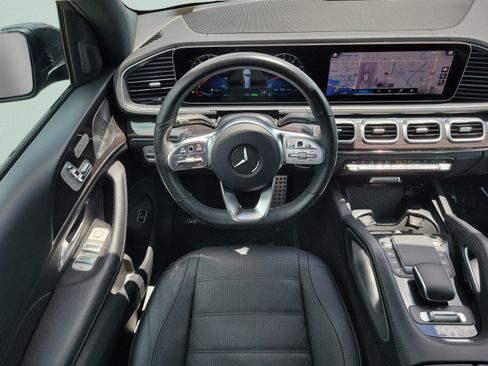Used 2023 Mercedes-Benz GLS 580 4MATIC image 12