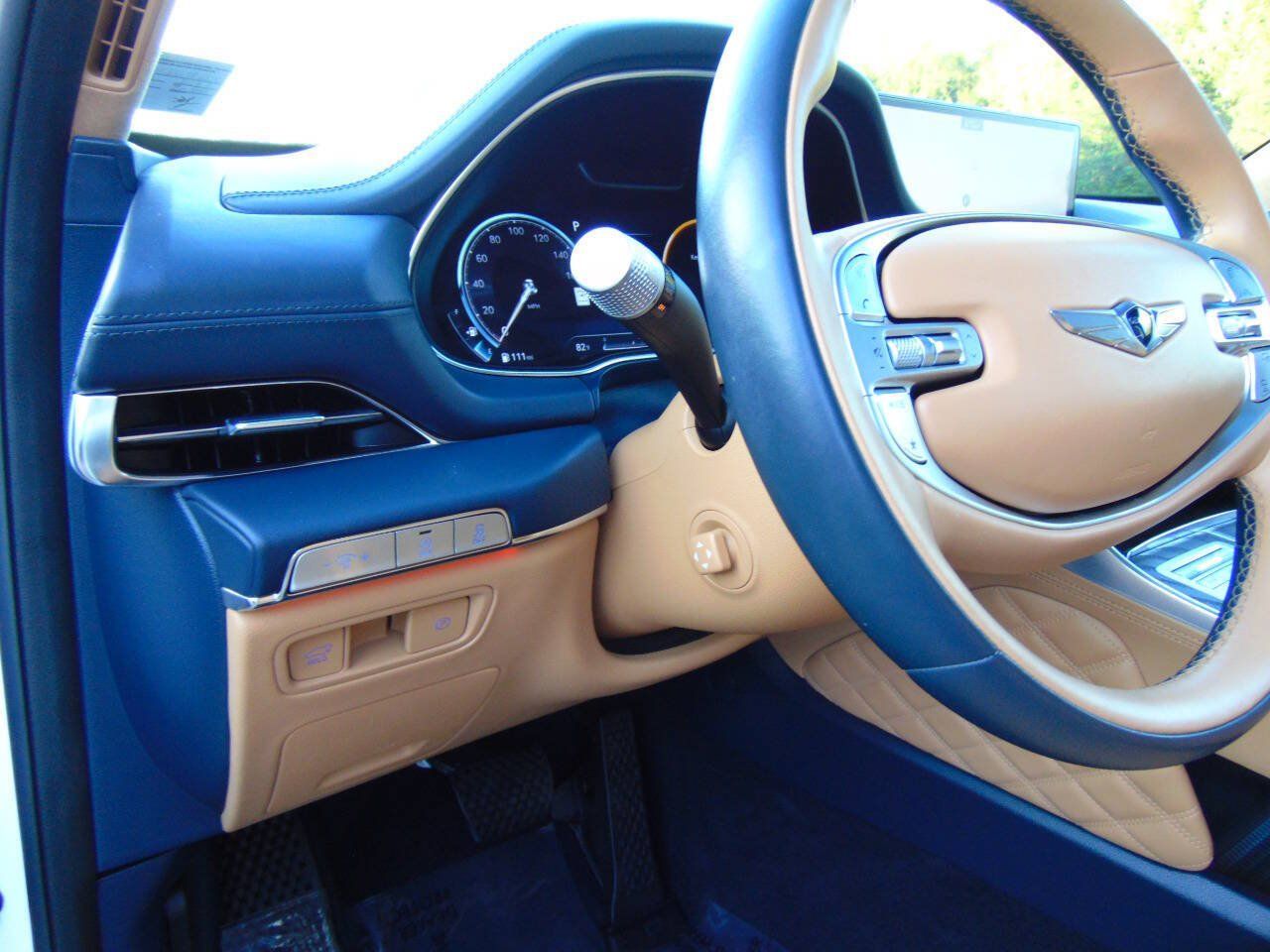 Used 2024 Genesis GV80 3.5T w/ Prestige Matte Package AWD/4WD image 19