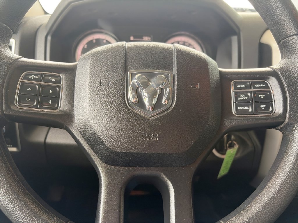 Used 2020 RAM 1500 Classic SLT RWD image 21