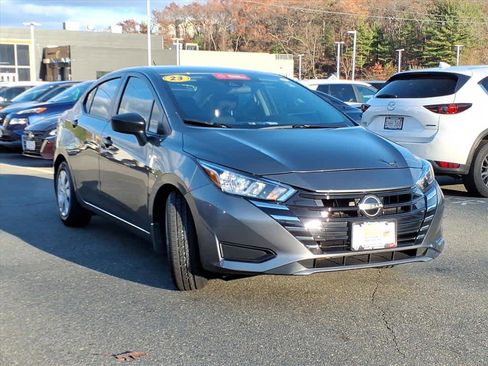 Certified 2023 Nissan Versa S w/ Trunk Package image 2
