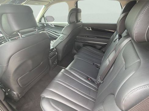 Used 2025 Genesis GV80 2.5T Standard image 21