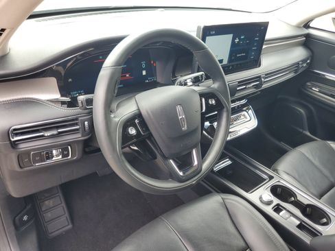 Used 2023 Lincoln Corsair Reserve w/ Equipment Group 201A AWD/4WD image 12