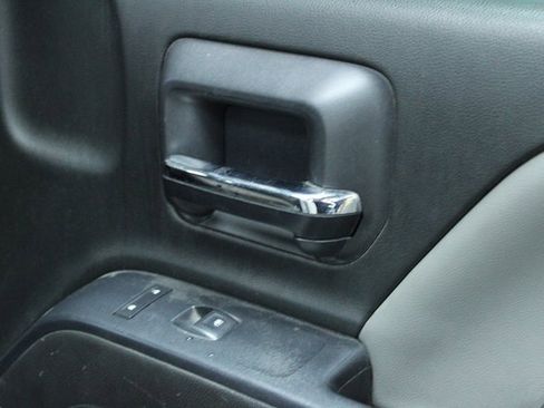 Used 2015 Chevrolet Silverado 2500 W/T image 9