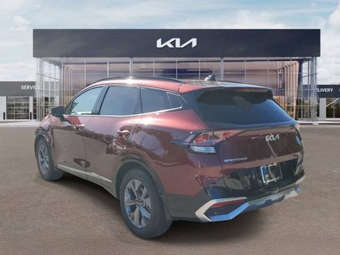 Certified 2023 Kia Sportage SX image 4