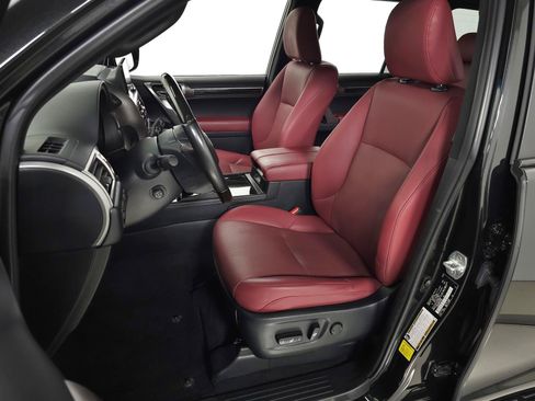 Used 2023 Lexus GX 460 Premium AWD/4WD image 18