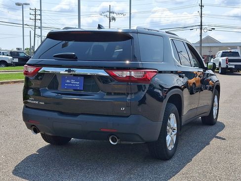 Used 2018 Chevrolet Traverse LT AWD/4WD image 10
