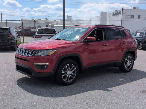 Used 2020 Jeep Compass Latitude FWD image 7