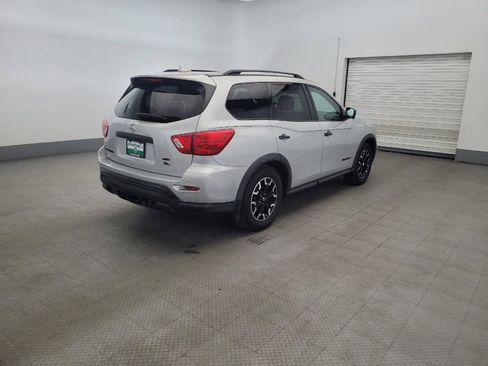 Used 2020 Nissan Pathfinder SL AWD/4WD image 9