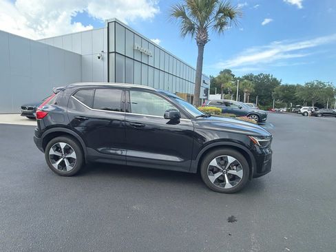 Used 2023 Volvo XC40 B5 Ultimate w/ Climate Package AWD/4WD image 26