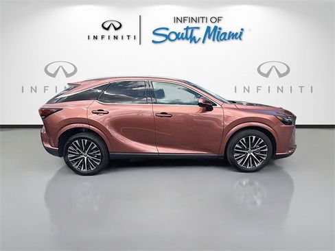 Used 2024 Lexus RX 350 image 8