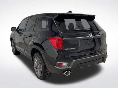 Used 2023 Honda Passport EX-L image 3