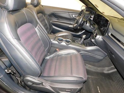 Used 2024 Ford Mustang GT Premium image 22
