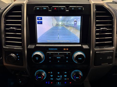 Used 2020 Ford F250 Platinum AWD/4WD image 12