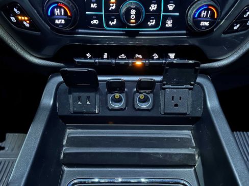 Used 2019 Chevrolet Silverado 2500 LTZ w/ Duramax Plus Package image 29