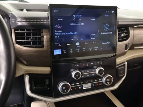 Used 2024 Ford Expedition Max Limited image 5