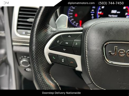 Used 2018 Jeep Grand Cherokee Trackhawk image 33